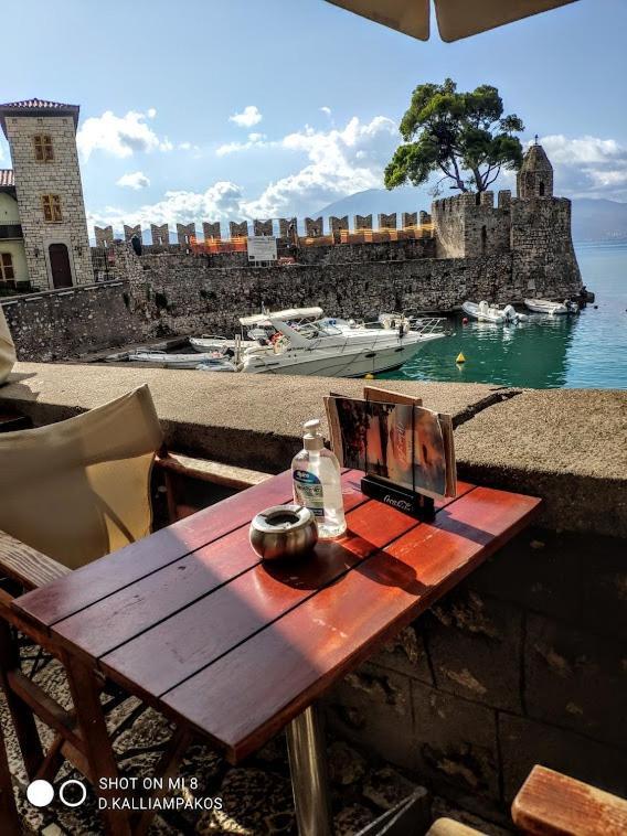 Nafpaktos Studio In Port Ιι Esterno foto
